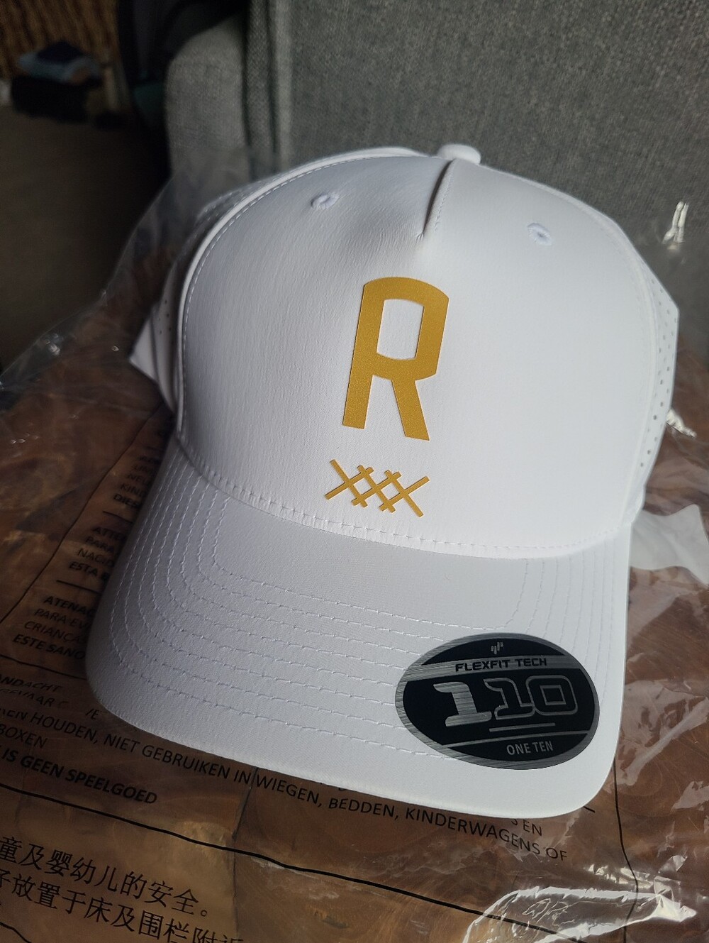 Rhone Peak Performance Hat